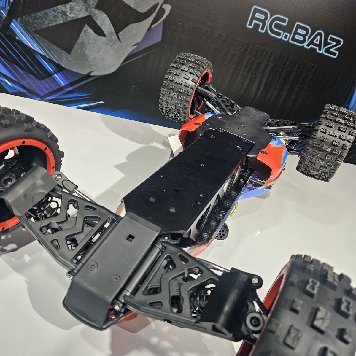 20250304_212709 ماشین کنترلی بنزینی باجا BAJA 5B ROFUN