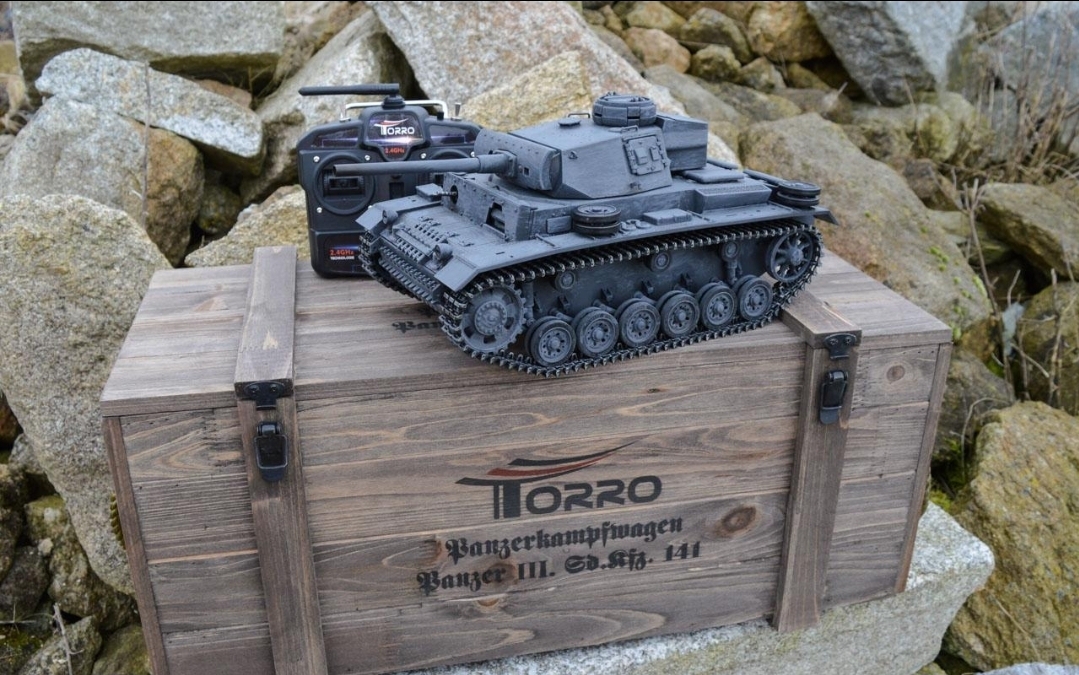 Screenshot_20260929_174457_ChatGPT تانک کنترلی Torro Panzerkampswagen Panzer III